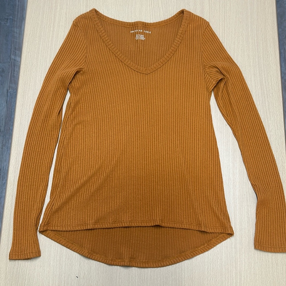 American Eagle x-small soft shirt